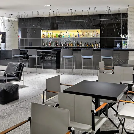 H10 Art Gallery 4* Sup Hotel