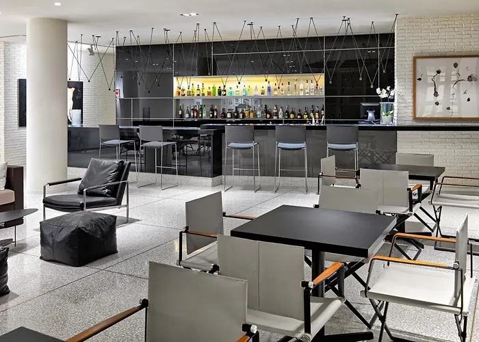 H10 Art Gallery 4* Sup Hotel