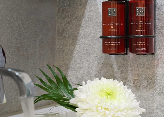 H10 아트 갤러리 4* 수프 호텔 바르셀로나