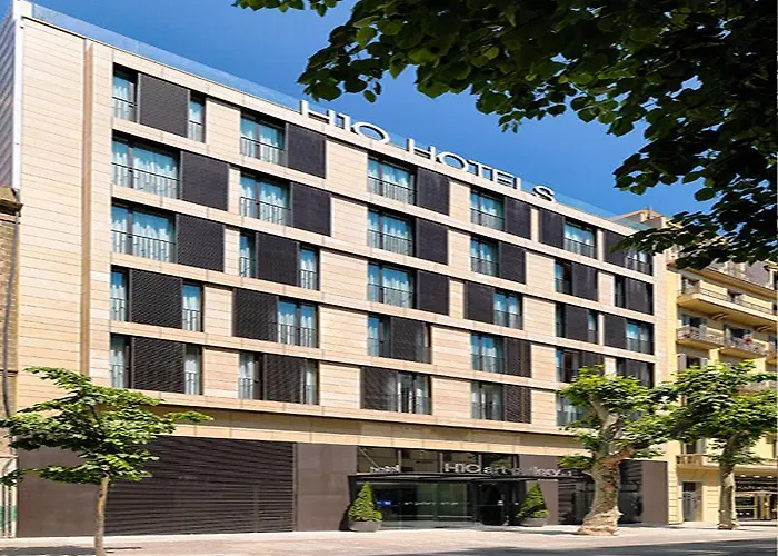 호텔 H10 아트 갤러리 4* 수프 4*