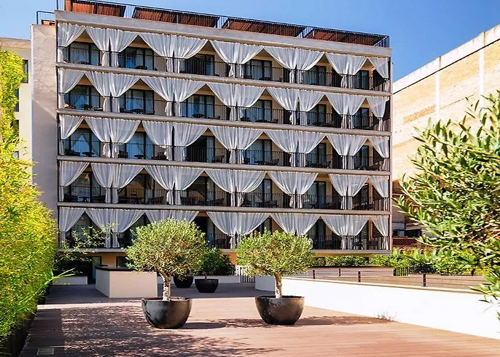 H10 아트 갤러리 4* 수프 호텔