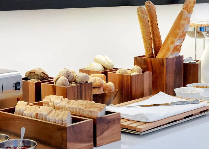 H10 아트 갤러리 4* 수프 4*