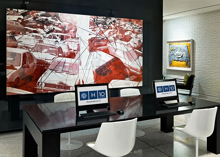 H10 아트 갤러리 4* 수프 4*