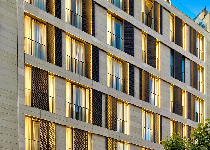 호텔 H10 아트 갤러리 4* 수프