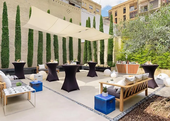 호텔 H10 아트 갤러리 4* 수프 4*